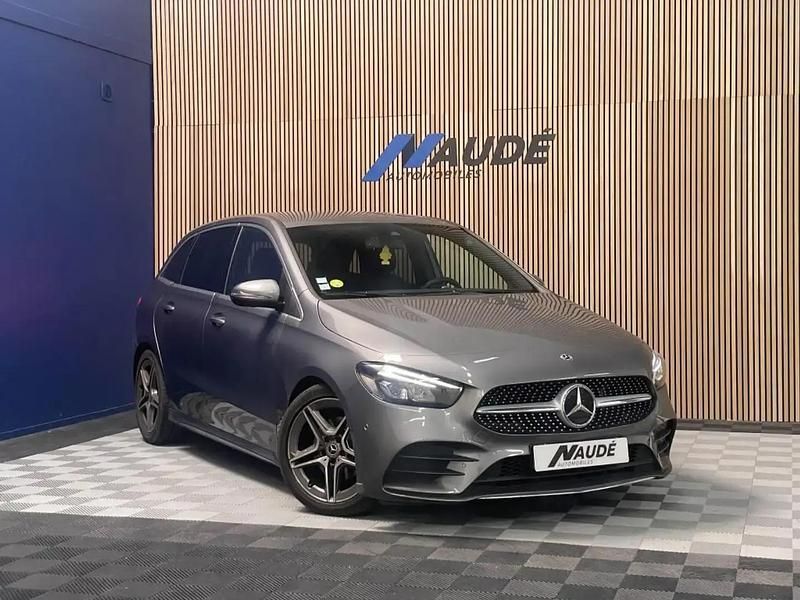 Gris Utilisé 2019 Mercedes B180 AMG line Monospace | 23 990 € (Bon prix) - Image 1/4