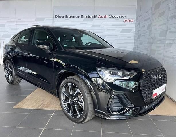 Noir mythe métallisé Utilisé 2024 Audi Q3 Sportback S-Line SUV | 49 900 € - Image 1/4