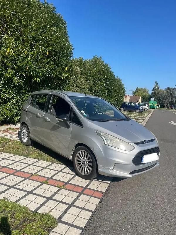Utilisé 2013 Ford B-MAX Trend Monospace | 4 500 € (Prix juste) - Image 1/4