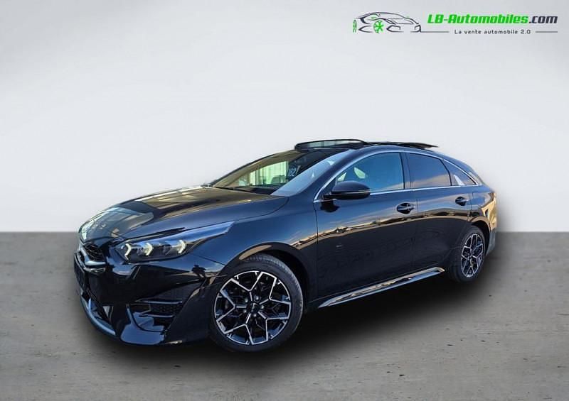 Utilisé 2021 Kia ProCeed Citadine | 29 000 € (Prix juste) - Image 1/2