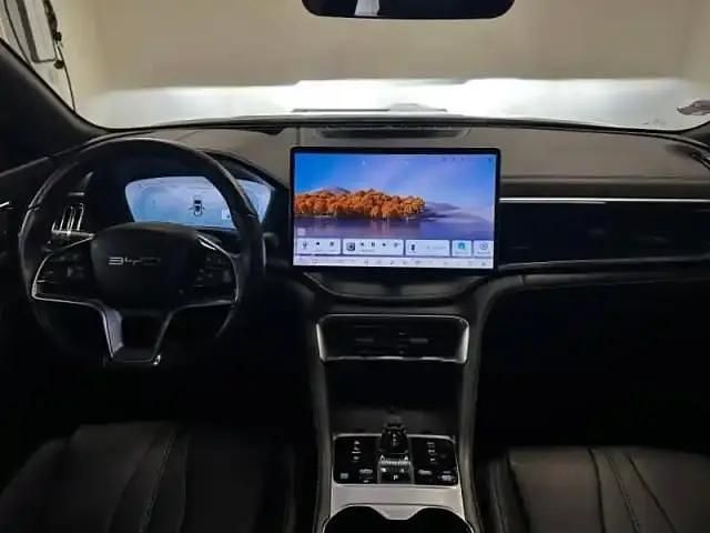 Occasion BYD Seal U Boost 2024 Delan black métallisé SUV