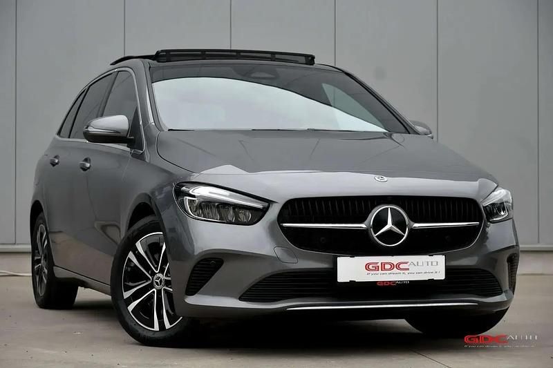 Gris Utilisé 2023 Mercedes B250e Monospace | 31 999 € - Image 1/4