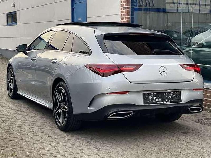 Occasion Mercedes CLA200 Shooting Brake AMG line 150 ch (110 kW) 2025 Argent Break