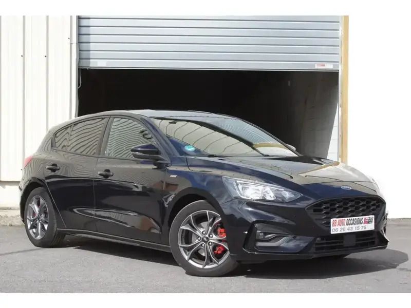 Utilisé 2022 Ford Focus Berline | 17 490 € (Bon prix) - Image 1/4