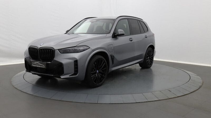 Utilisé 2024 BMW X5 M Sport SUV | 98 990 € (Prix juste) - Image 1/4