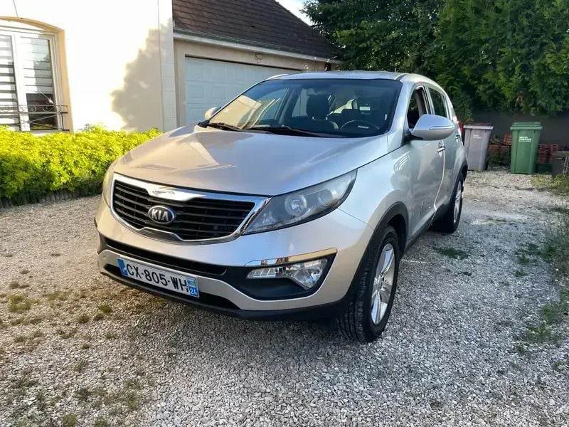 Gris Utilisé 2013 Kia Sportage SUV | 9 400 € (Prix juste) - Image 1/4