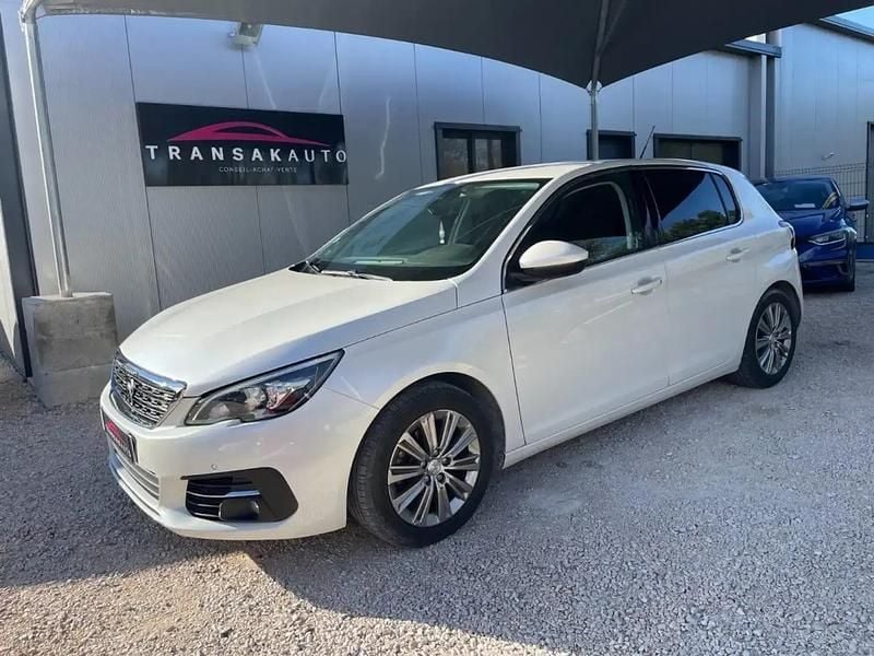 Blanc Utilisé 2018 Peugeot 308 Allure Berline | 7 490 € (Super prix) - Image 1/4