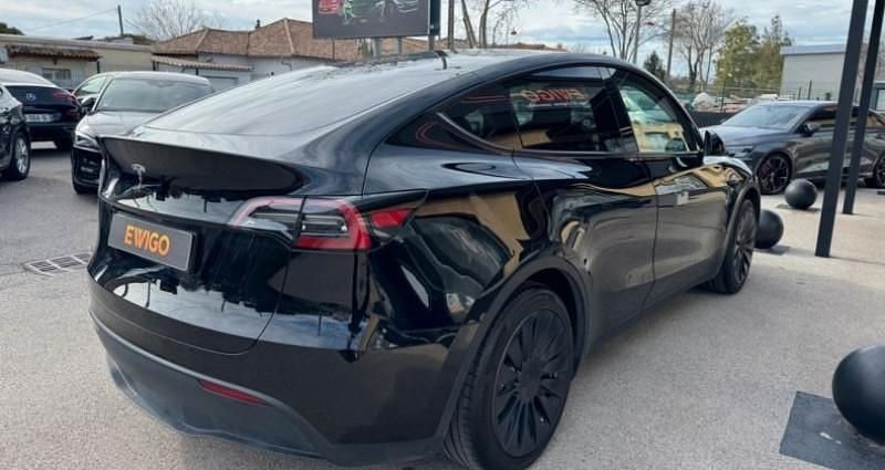 Occasion Tesla Model Y Standard Range 220 kW (300 ch) 2023 Noir SUV
