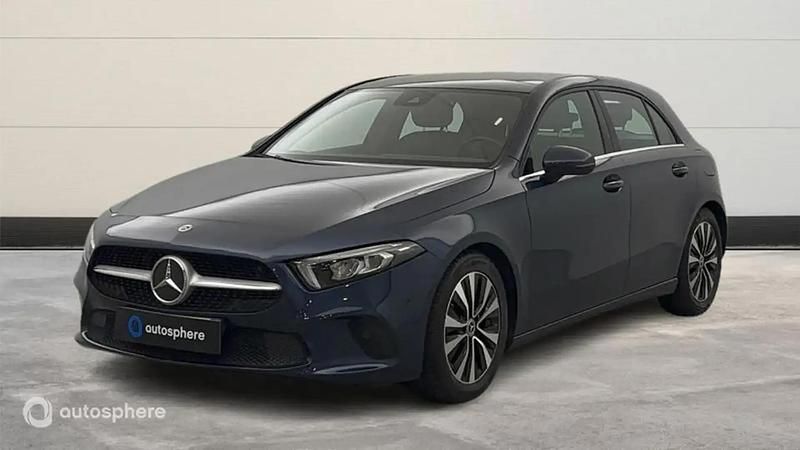 Bleu Occasion 2022 Mercedes A180 Style Berline | 26 999 € (Prix assez cher) - Image 1/4