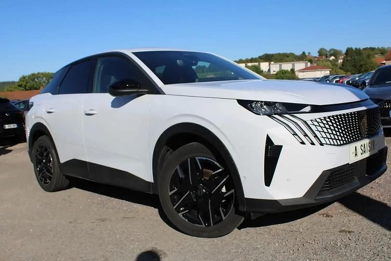 Blanc Utilisé 2024 Peugeot 3008 Allure SUV | 31 500 € (Prix juste) - Image 1/4