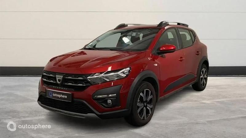 Rouge Occasion 2022 Dacia Sandero Comfort Berline | 14 999 € (Prix juste) - Image 1/4