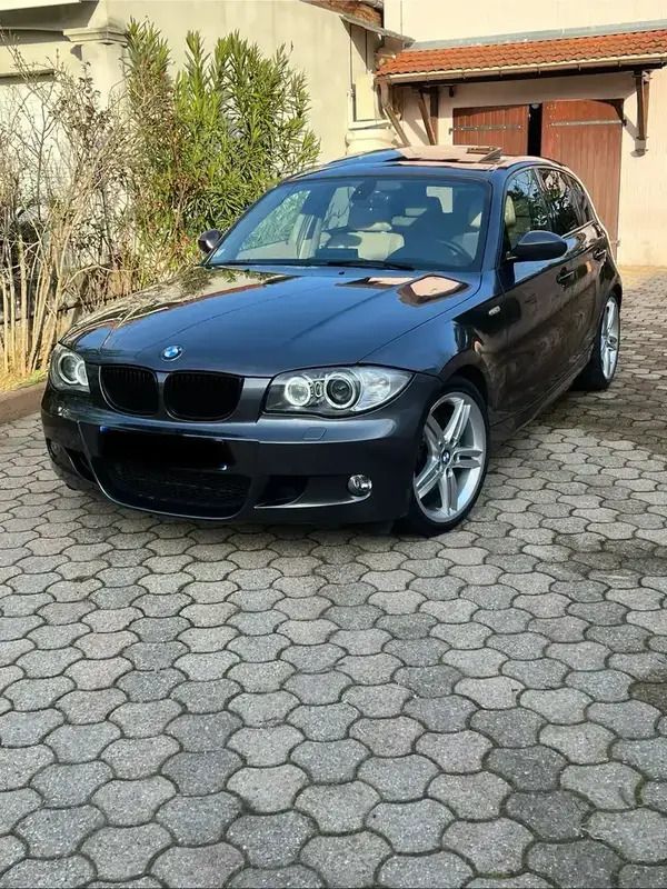 Utilisé 2007 BMW 130 Sport Line Citadine | 24 900 € - Image 1/4