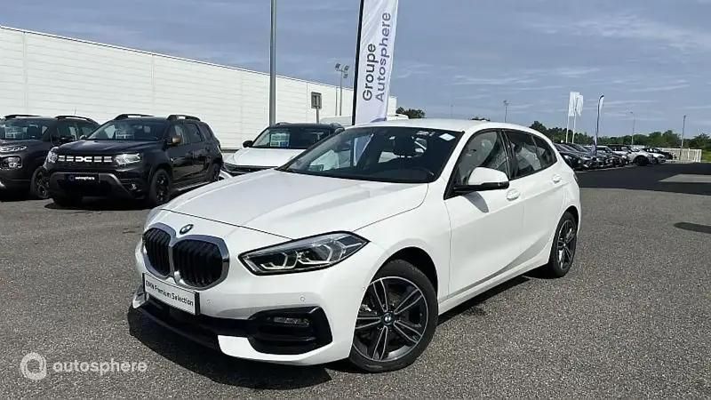 Blanc Utilisé 2022 BMW 116 Sport Line Citadine | 22 999 € (Prix juste) - Image 1/4