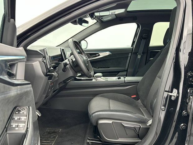 Noir Utilisé 2024 Renault Austral Techno Esprit Alpine SUV | 31 490 € (Bon prix) - Image 1/4