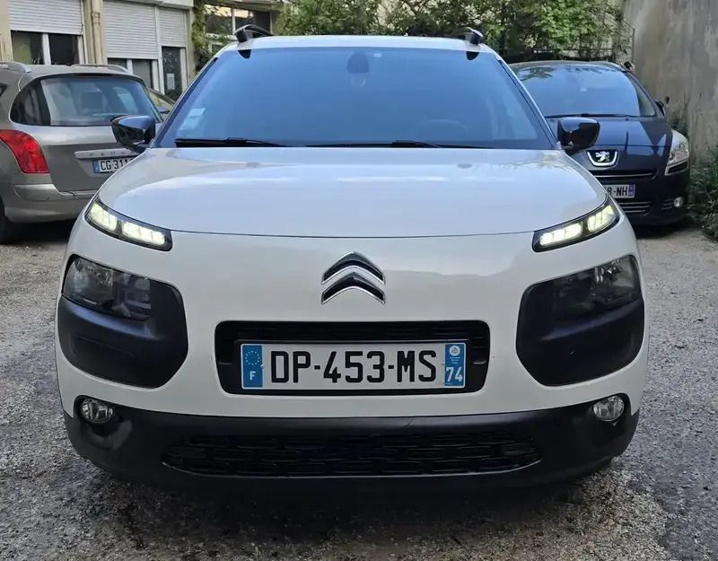 Utilisé 2015 Citroën C4 Cactus Citadine | 6 300 € (Bon prix) - Image 1/4