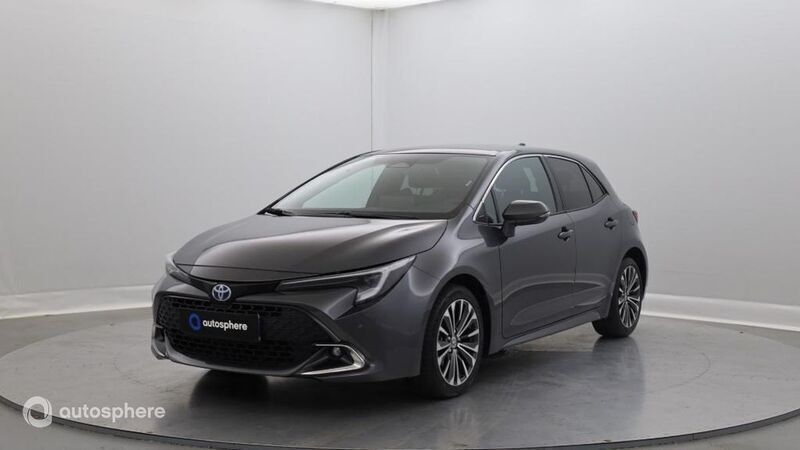 Gris Utilisé 2024 Toyota Corolla Design Berline | 27 299 € (Prix juste) - Image 1/4