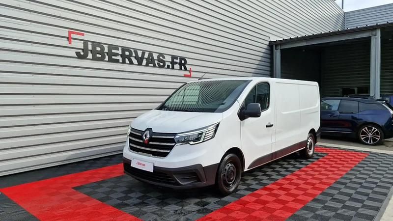 Blanc Utilisé 2022 Renault Trafic Van | 20 690 € (Prix juste) - Image 1/4