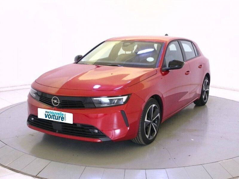 Rouge Utilisé 2024 Opel Astra Berline | 20 280 € (Bon prix) - Image 1/4