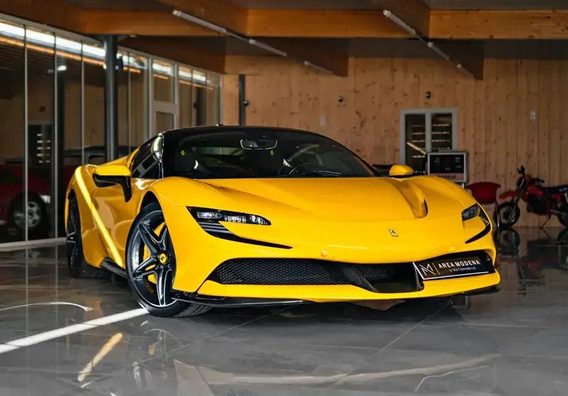 Occasion Ferrari SF90 999 ch (734 kW) 2023 Jaune Coupé