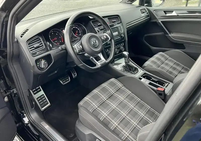 Utilisé 2016 VW Golf VII GTD Berline | 19 000 € (Super prix) - Image 1/4