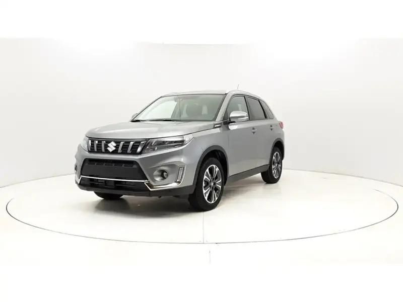 Gris Utilisé 2022 Suzuki Vitara Style SUV | 28 610 € - Image 1/4