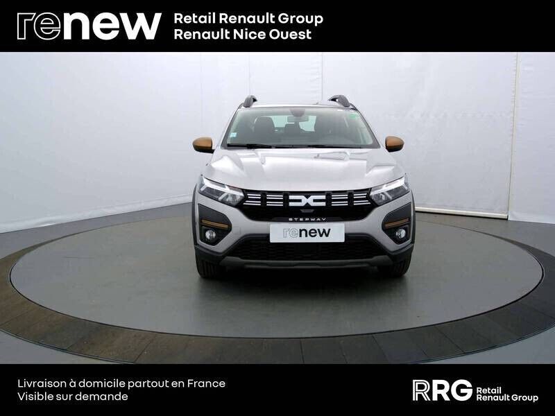 Gris Utilisé 2023 Dacia Sandero Citadine | 17 299 € (Prix assez cher) - Image 1/3