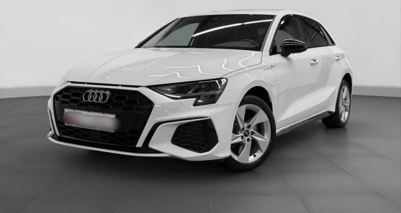 Blanc Utilisé 2022 Audi A3 Sportback e-tron S-Line Citadine | 30 490 € (Prix assez cher) - Image 1/4