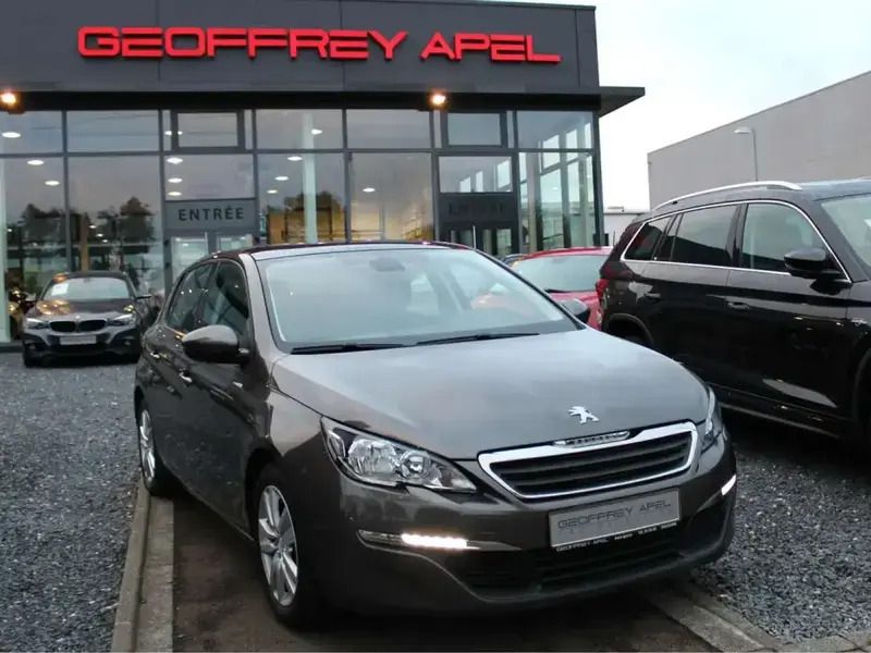 Gris Utilisé 2015 Peugeot 308 Berline | 10 900 € (Prix assez cher) - Image 1/4