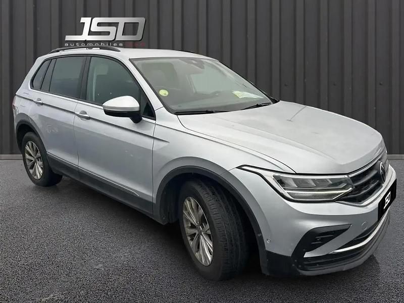Argent Occasion 2022 VW Tiguan Life SUV | 24 990 € (Prix juste) - Image 1/4
