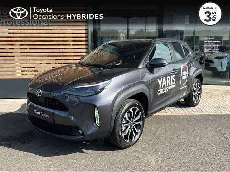 Nouvelle 2025 Toyota Yaris Hybrid Design | 27 990 € (Prix assez cher) - Image 1/1