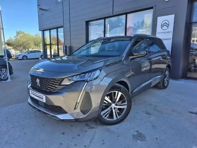 Gris foncé Utilisé 2022 Peugeot 5008 Allure SUV | 23 890 € - Image 1/4