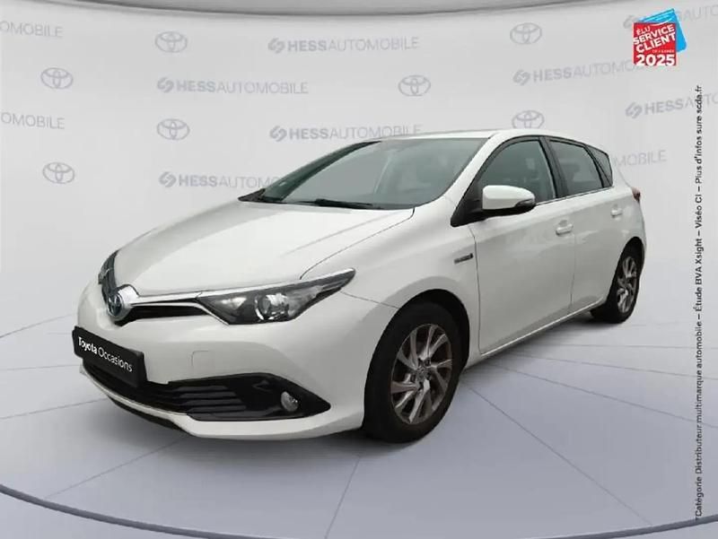 Blanc Utilisé 2018 Toyota Auris Hybrid Design Berline | 16 499 € (Prix assez cher) - Image 1/4