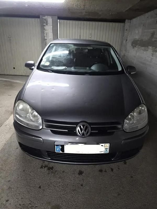 Gris Occasion 2007 VW Golf V Berline | 2 200 € (Bon prix) - Image 1/4