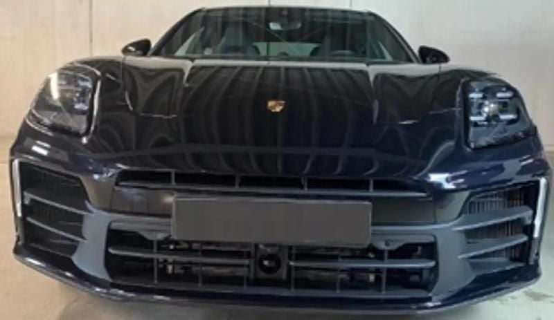 Noir Occasion 2025 Porsche Panamera Berline | 147 475 € - Image 1/4