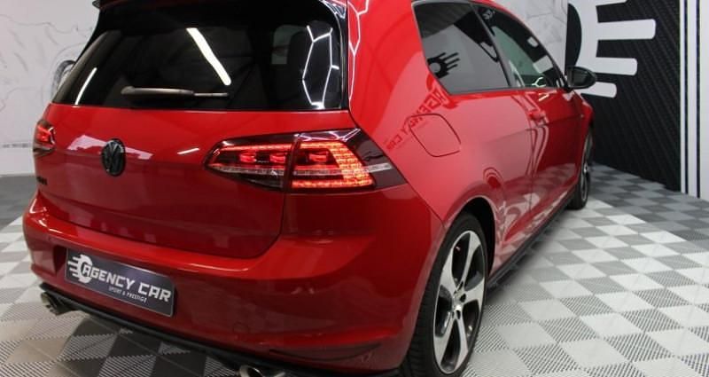 Occasion VW Golf VII GTI 230 ch (169 kW) 2015 Rouge Berline