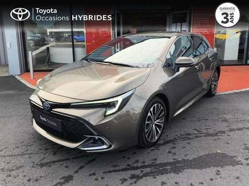 Bronze imperial Utilisé 2023 Toyota Corolla Design Berline | 22 990 € (Prix assez cher) - Image 1/1