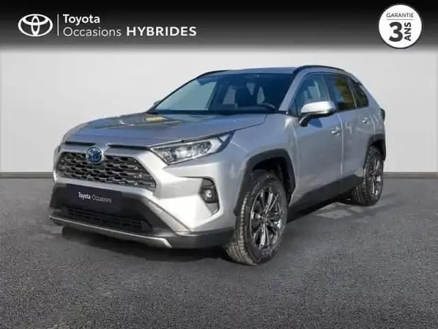 Gris acier métallisé Utilisé 2025 Toyota RAV4 Hybrid SUV | 41 900 € (Bon prix) - Image 1/4