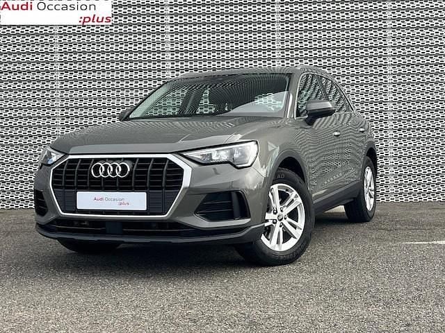 Gris chronos métallisé Occasion 2022 Audi Q3 Design SUV | 28 990 € (Bon prix) - Image 1/4