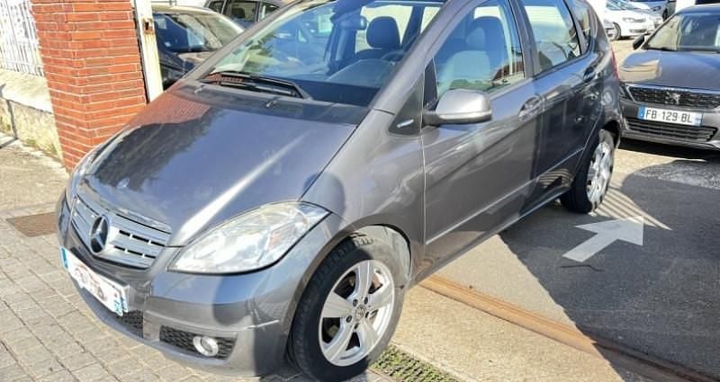 Utilisé 2010 Mercedes A180 Avantgarde Berline | 3 000 € (Prix juste) - Image 1/4