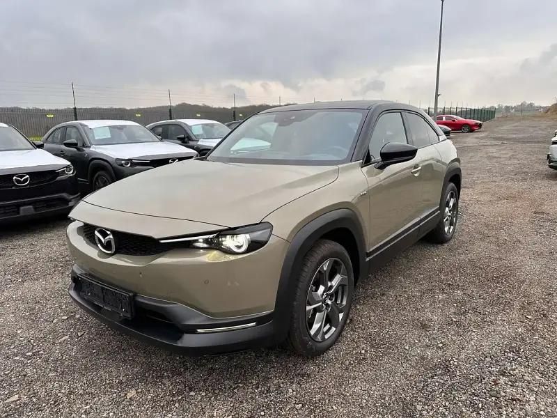 Brun Nouvelle 2024 Mazda MX30 Makoto SUV | 29 900 € (Prix juste) - Image 1/4
