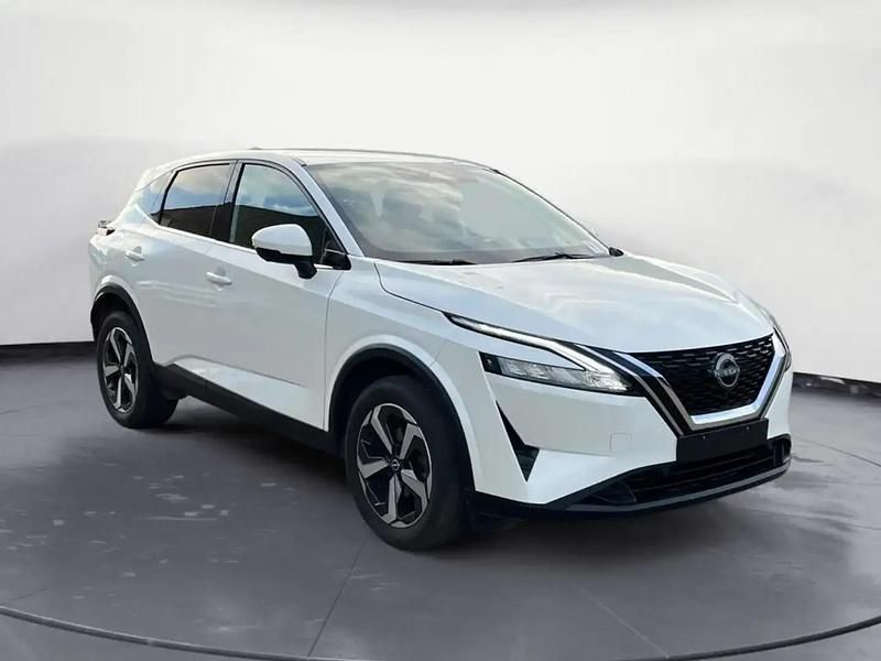 Blanc Occasion 2024 Nissan Qashqai N-Connecta SUV | 24 990 € (Super prix) - Image 1/4
