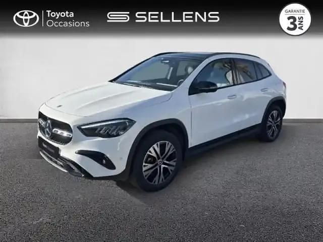 Noir Occasion 2024 Mercedes GLA250 Progressive SUV | 36 480 € - Image 1/4