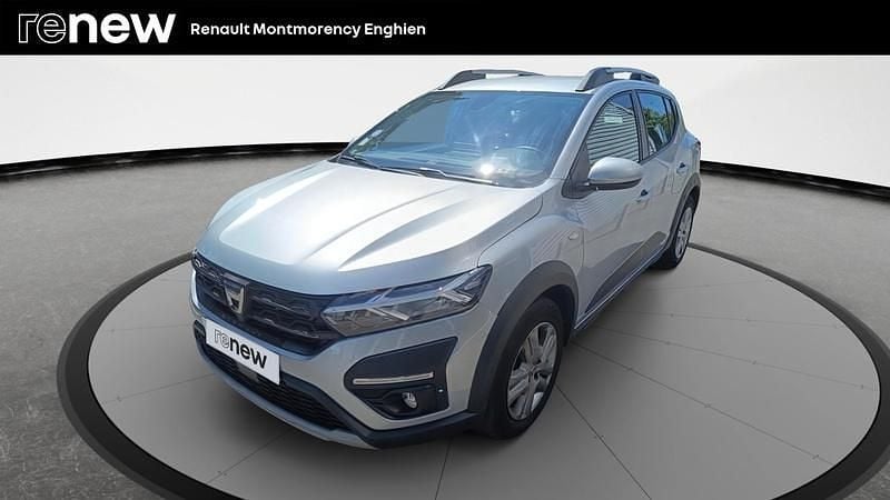 Gris Utilisé 2022 Dacia Sandero Comfort Citadine | 14 480 € - Image 1/4