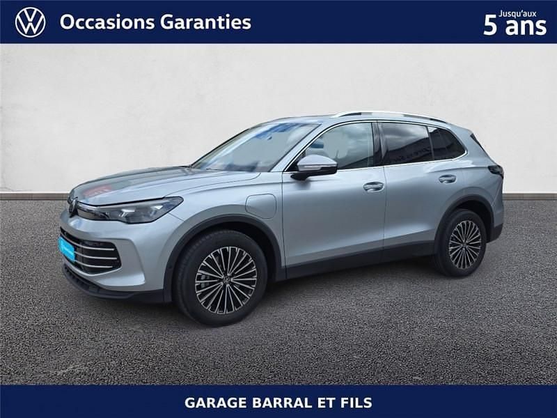 Utilisé 2025 VW Tiguan Elegance SUV | 49 890 € - Image 1/4