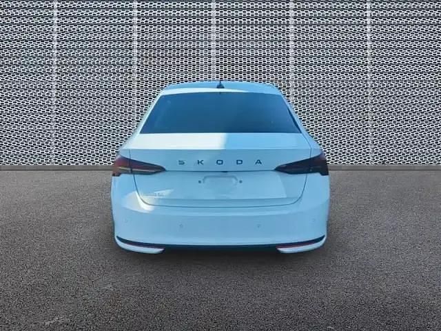 Occasion Skoda Octavia Selection 116 ch (85 kW) 2024 Blanc Berline