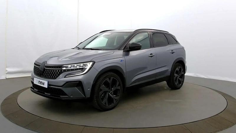 Gris Utilisé 2023 Renault Austral Iconic Esprit Alpine SUV | 33 990 € (Prix juste) - Image 1/4
