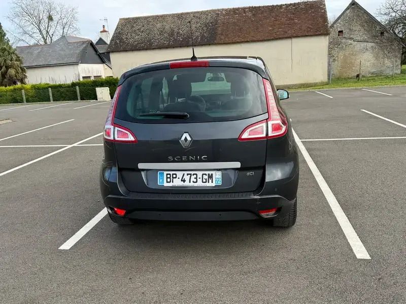 Image 2/4