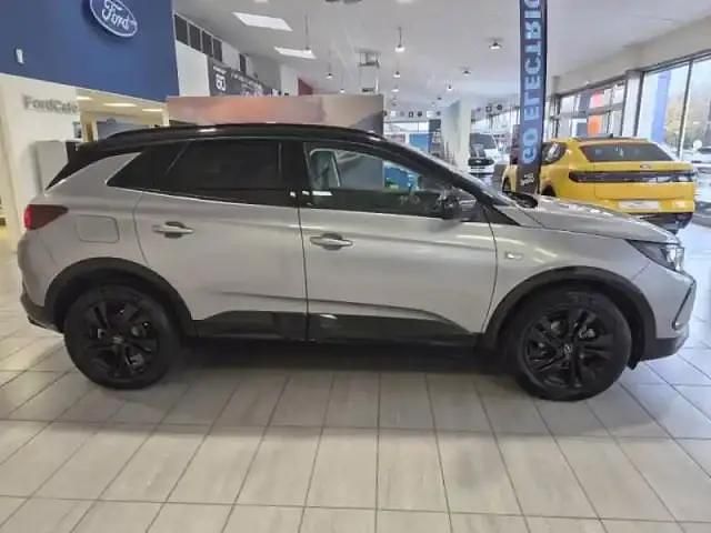Occasion Opel Grandland X 130 ch (95 kW) 2024 Gris kontrast mã©tallisã© SUV