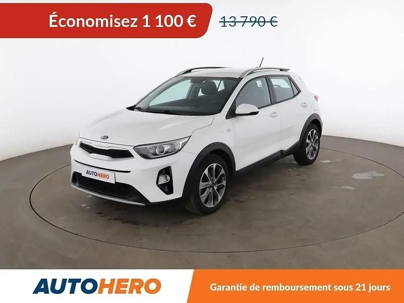 Occasion Kia Stonic Active 101 ch (74 kW) 2019 Blanc SUV