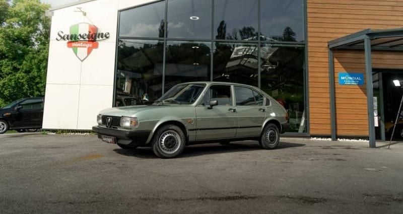 Occasion 1983 Alfa Romeo Alfasud Berline | 9 200 € - Image 1/4